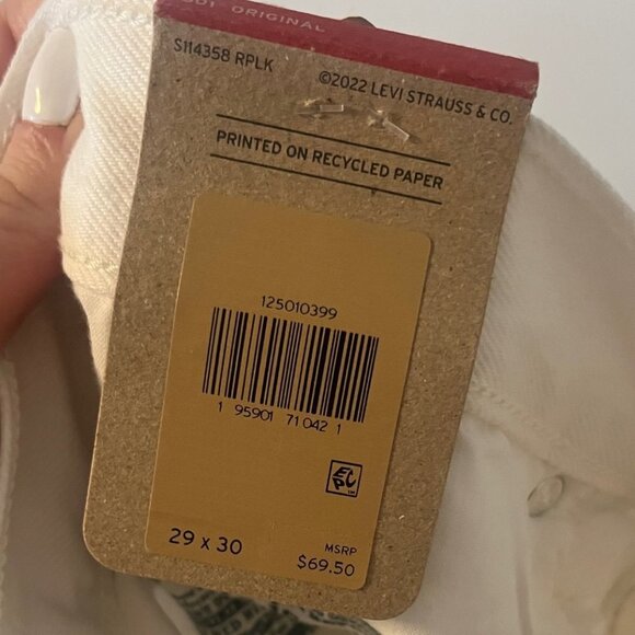 NWT Levi's 501 Original, High Rise, Straight Leg, Distressed Jean, White, 29x30 - Picture 9 of 11